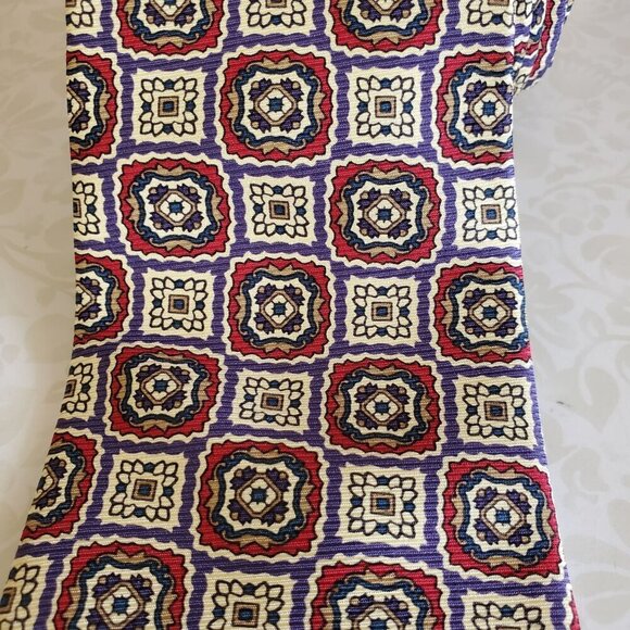 Vintage Liberty of London 100% Silk Tie Red Blue Beige Mens Necktie - Picture 4 of 7